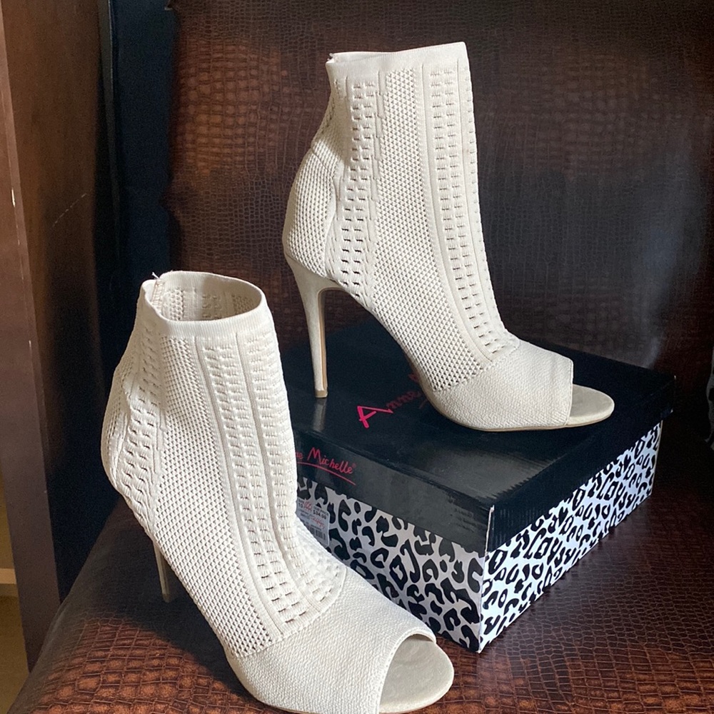 Ladies heels